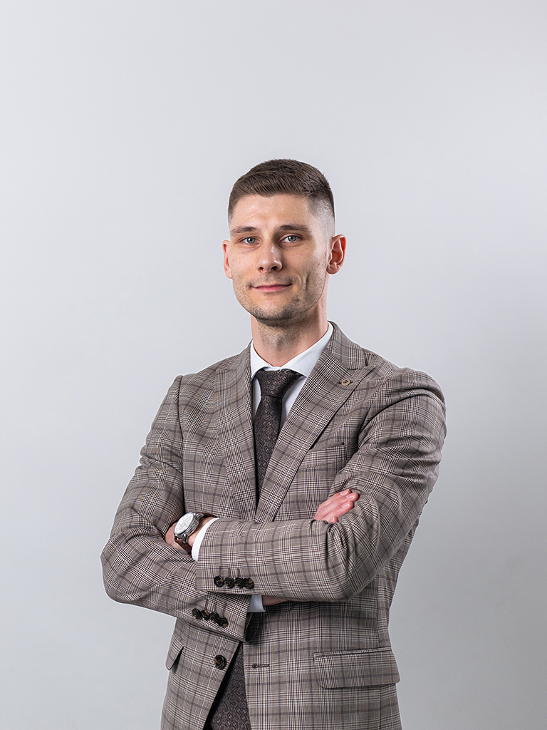 Dávid Lindák – finančný sprostredkovateľ a hypotekárny špecialista